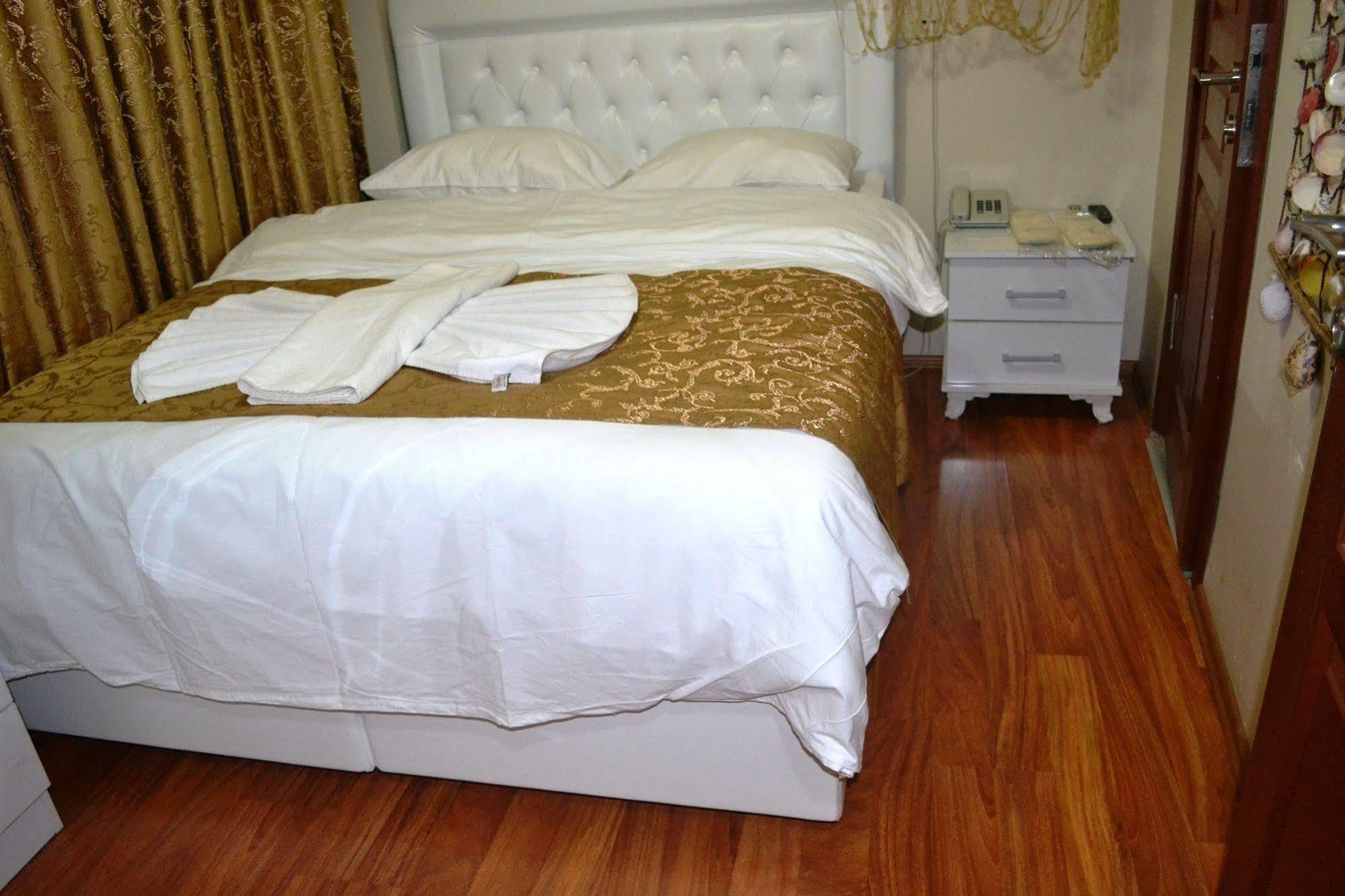 Istanbul Comfort Hotel Exterior photo